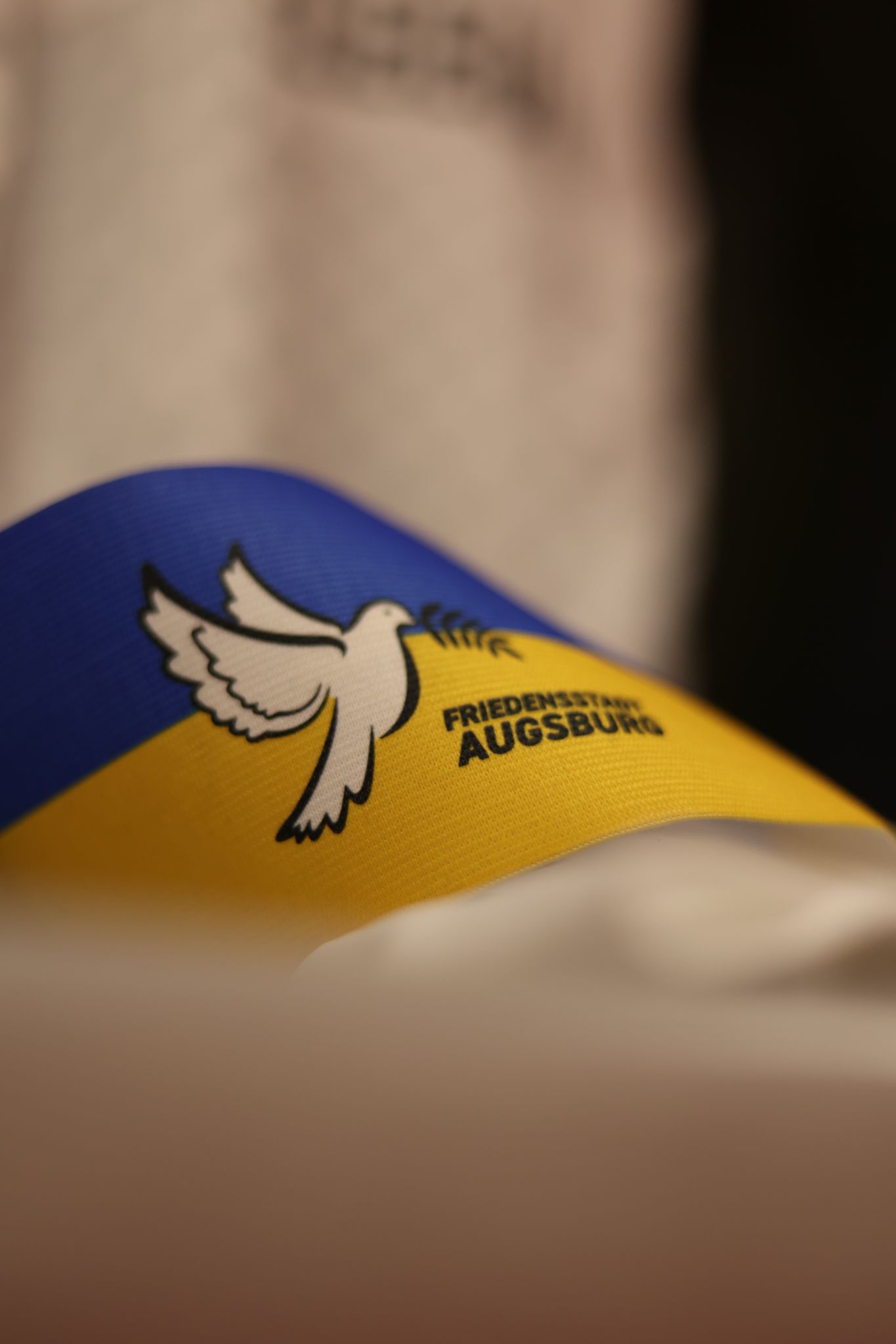 UKRAINE Kapitänsbinde 9cm PREMIUM ULTRA inkl. Druck
